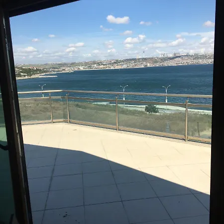 Mansiyon Solid You Have All The Third Floor With Sea View Waterside Buyukcekmece